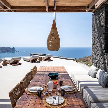 Villa Acrodise Estate